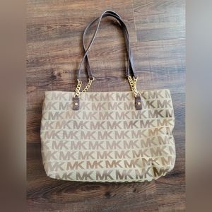 Michael Kors purse